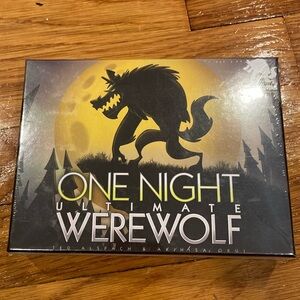 One Night Ultimate Werewolf Game